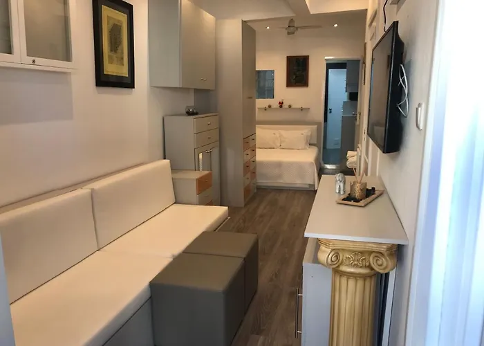 Mycasa بيت ضيافة